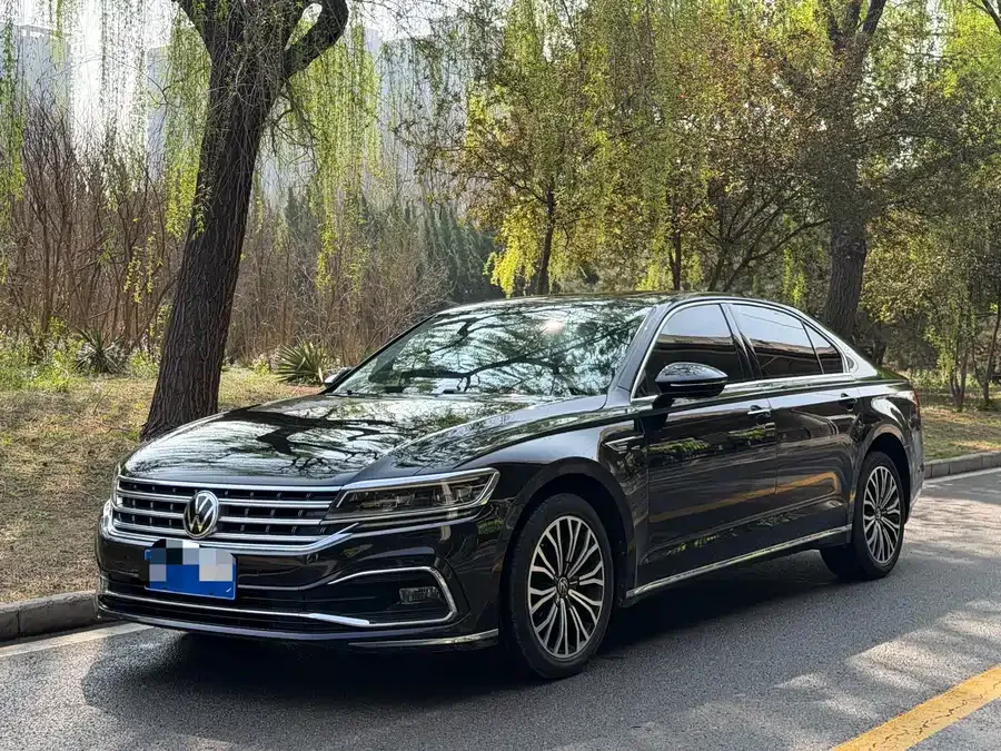 Volkswagen Phaeton / Phideon 2022