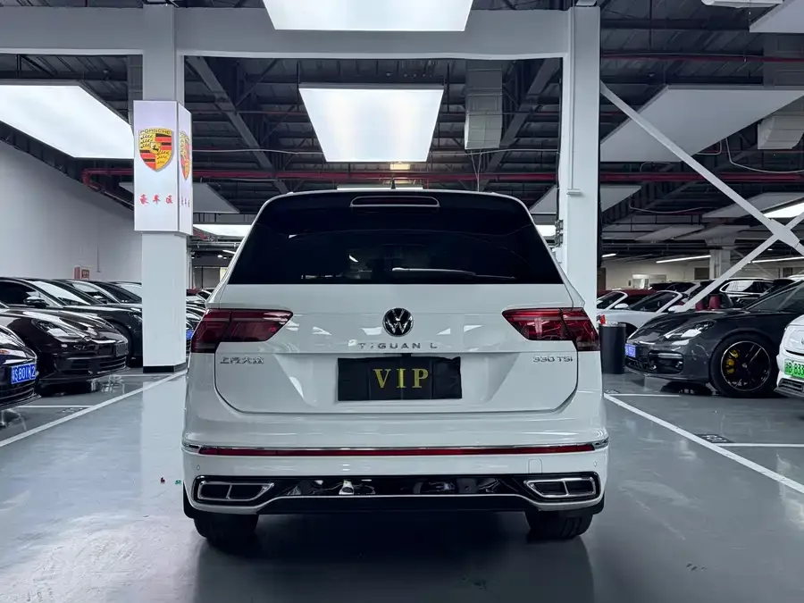 Volkswagen Tiguan L Tiguan L 2023 330TSI Automatic 2WD R-Line Enjoy Edition 2023 — миниатюра 5