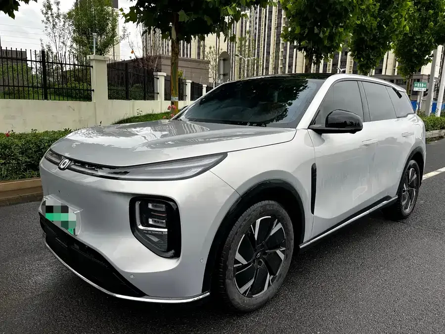 Changan Nevo Q07 2025