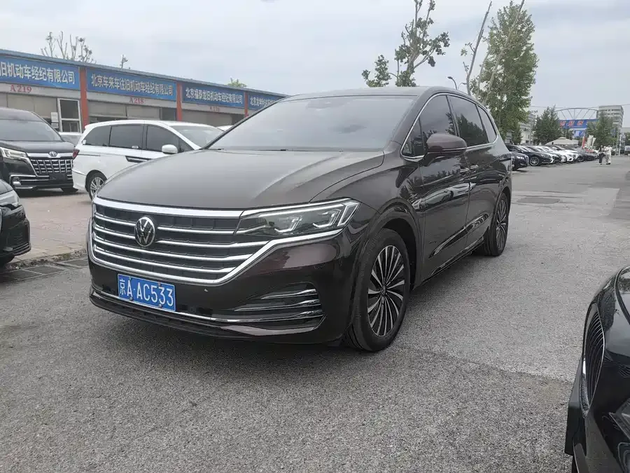 Volkswagen Viloran 2023