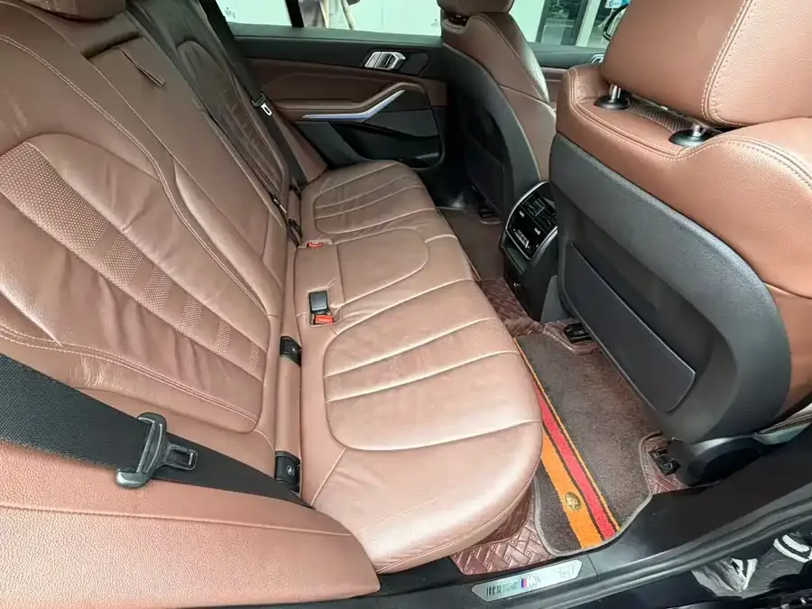 BMW X5 2022 xDrive 30Li M Sport Package 2022 — миниатюра 5