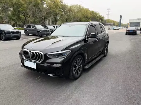 BMW X5 2022 купить в Москве