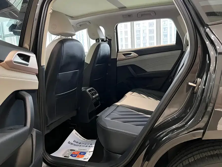 Volkswagen Tiguan (Tharu) Tuyue 2024 300TSI 2WD Bright Moon Edition 2024 — миниатюра 4