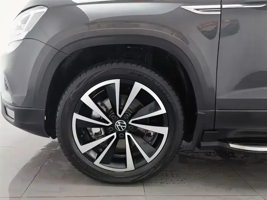 Volkswagen Tiguan (Tharu) 2021 Tuyue 280TSI 2WD Luxury Edition PLUS 2022 — миниатюра 5