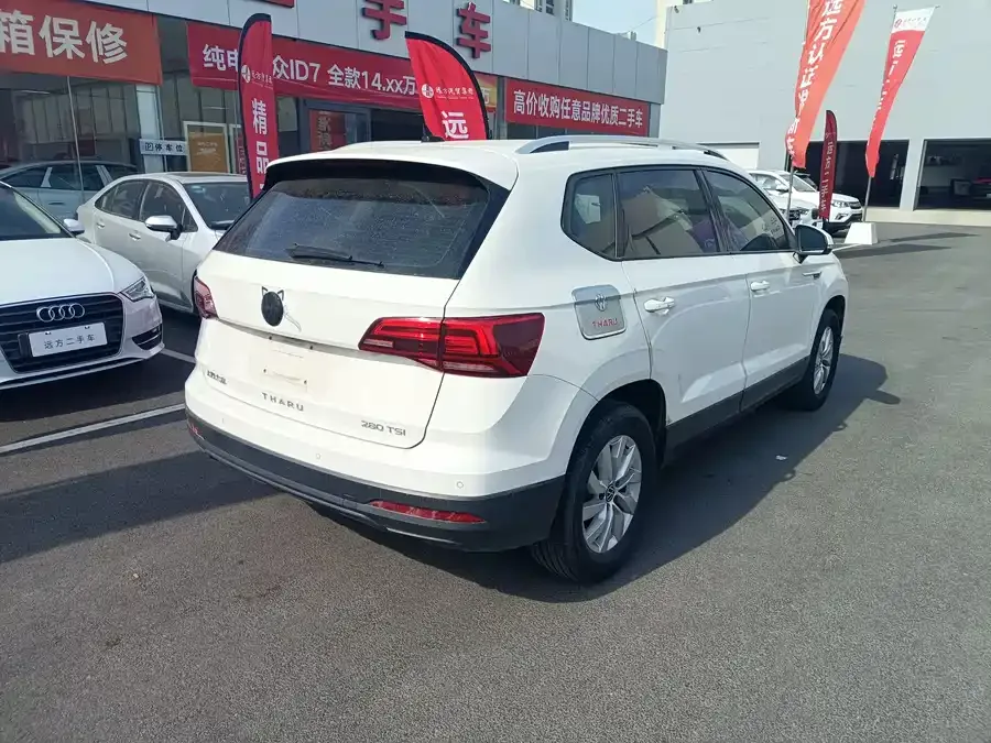 Volkswagen Tiguan (Tharu) 2021 Tuyue 280TSI 2WD Fashion Edition 2022 — миниатюра 2