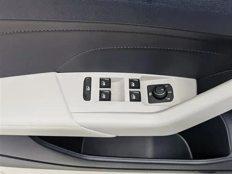 Volkswagen Tiguan (Tharu) Tuyue 2025 New 1.5L Sharp Edition 2025 — миниатюра 3