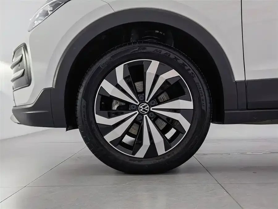 Volkswagen Tiguan (Tharu) Tuyue 2025 New 1.5L Sharp Edition 2025 — миниатюра 5