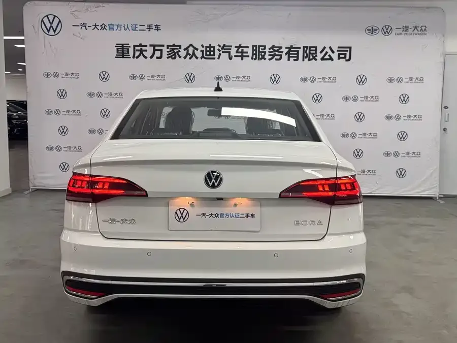 Volkswagen Bora Bora 2025 200TSI DSG Joy Travel Navigation Edition 2026 — миниатюра 4