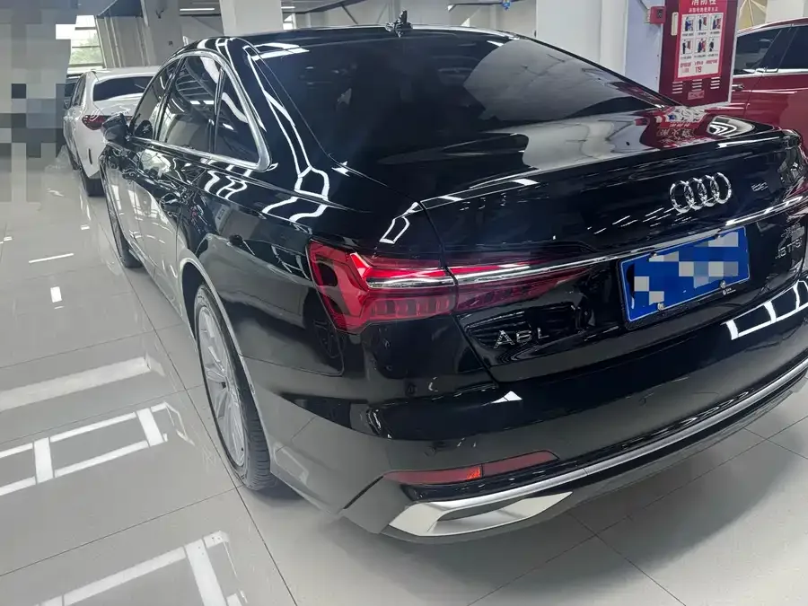 Audi A6L 2024 45 TFSI Premium Dynamic Model 2025 — миниатюра 4