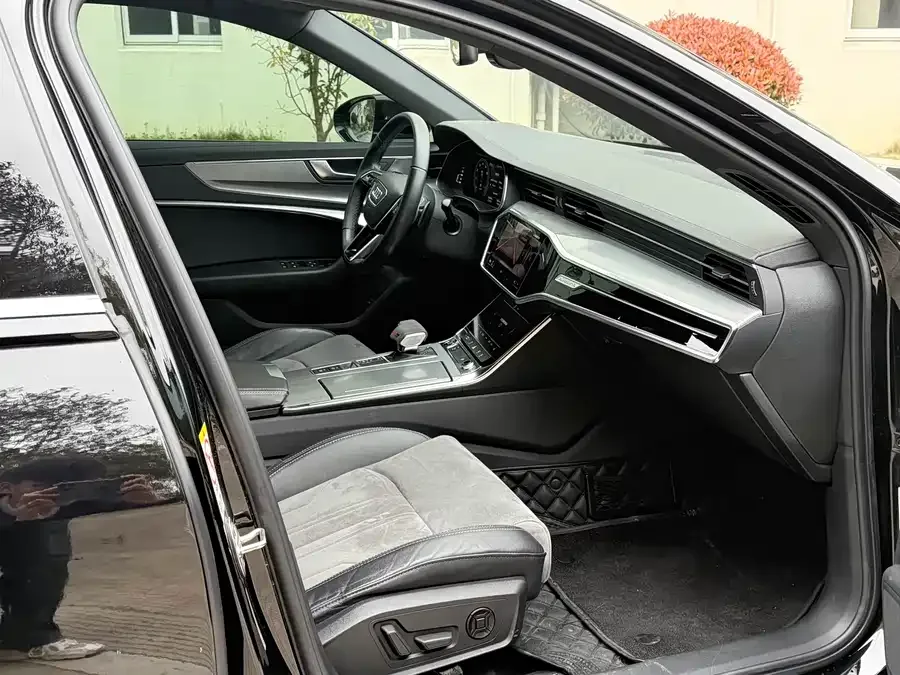 Audi A6L 2022 45 TFSI quattro Premium Elegance 2022 — миниатюра 3