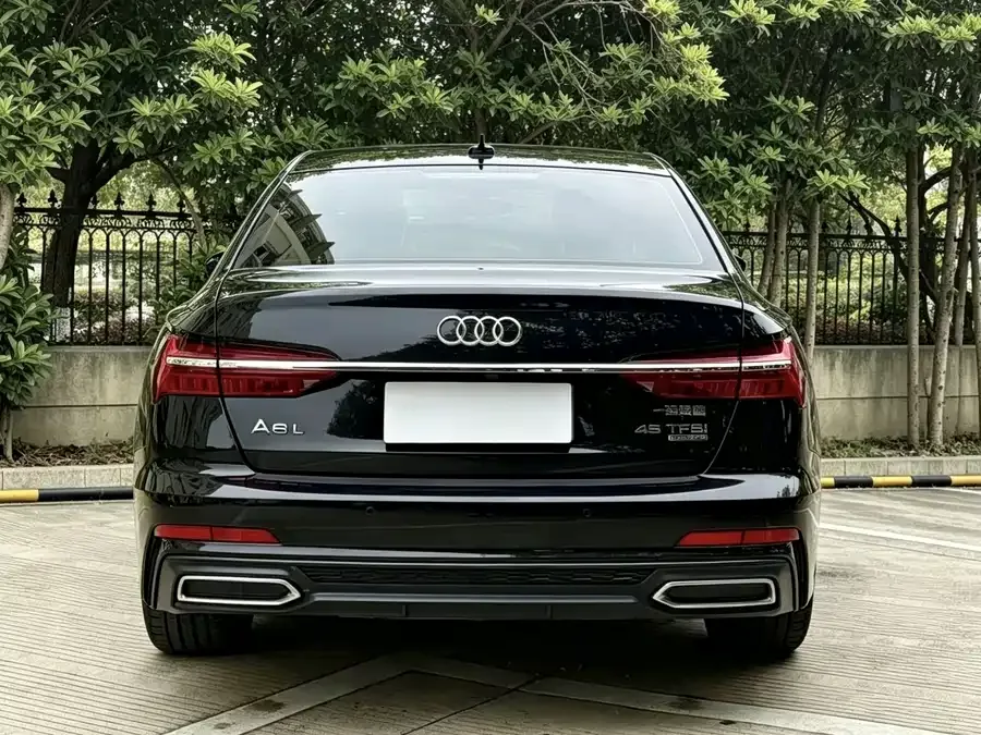 Audi A6L 2022 45 TFSI quattro Premium Elegance 2022 — миниатюра 4