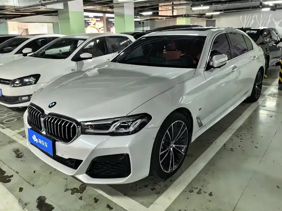 BMW 5 Series 2023