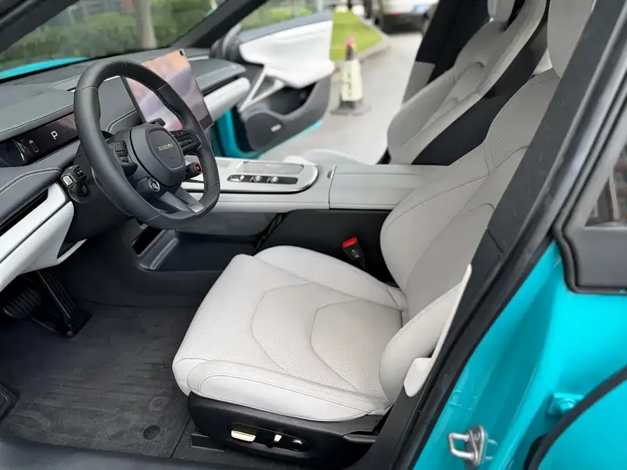 Xiaomi SU7 Xiaomi SU7 2024 rear-wheel drive long-range smart driving version 2024 — миниатюра 2