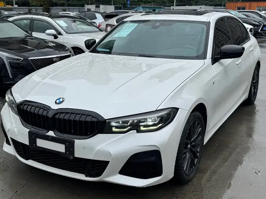 BMW 3 Series 2022