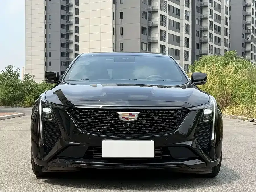 Cadillac CT5 2025