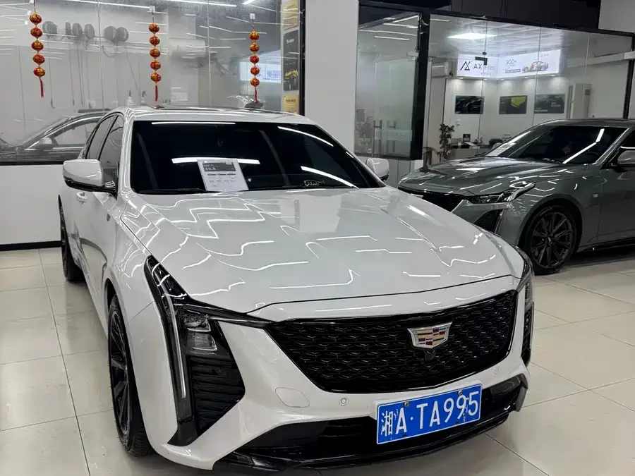 Cadillac CT5 2024