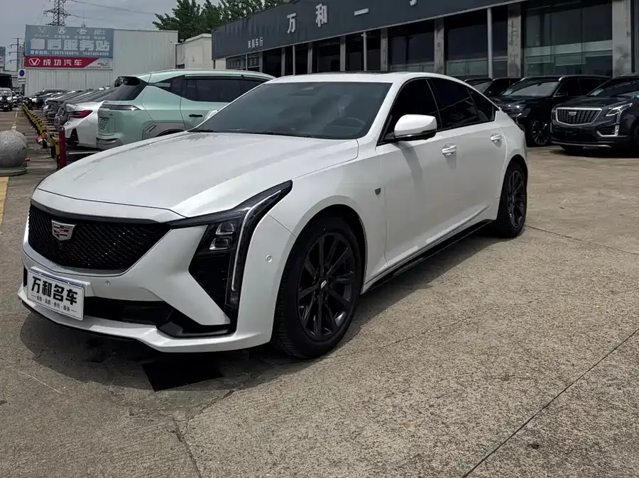 Cadillac CT5 2025