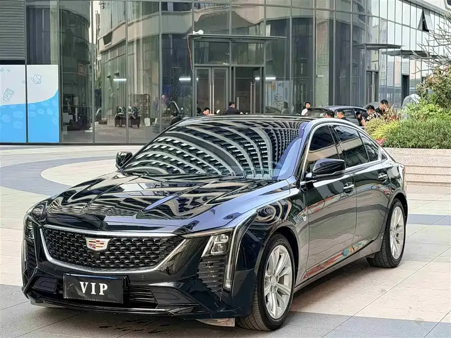 Cadillac CT5 2025