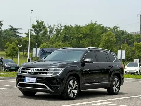 Volkswagen Teramont 2022 buy in Moscow