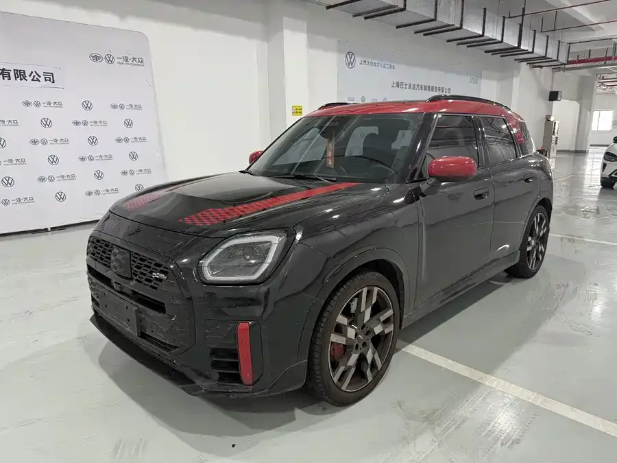 MINI JCW COUNTRYMAN 2024