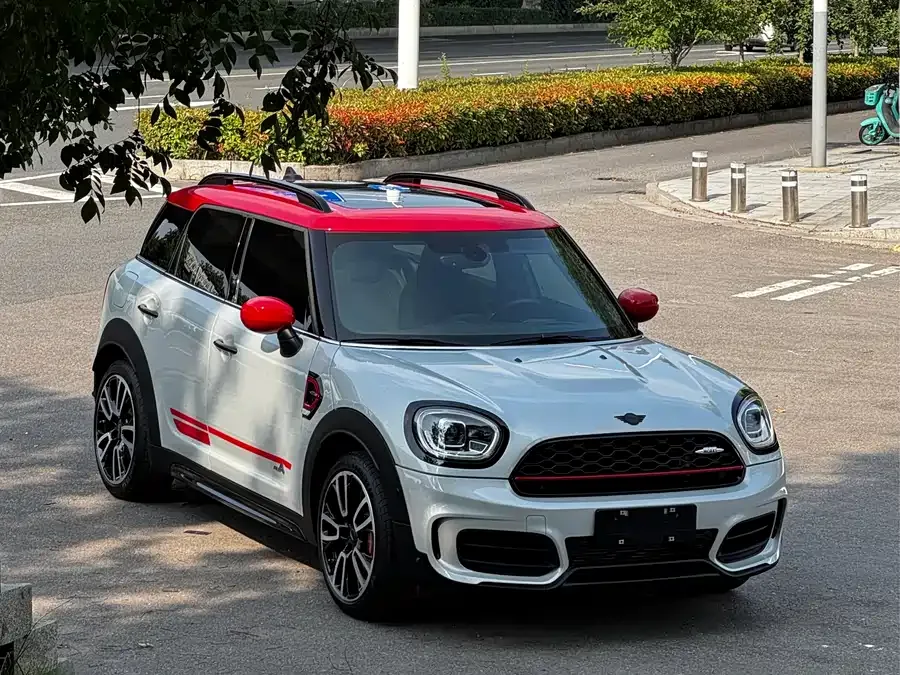 MINI JCW COUNTRYMAN 2022