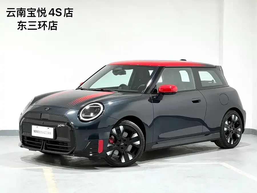 MINI electric JCW 2026