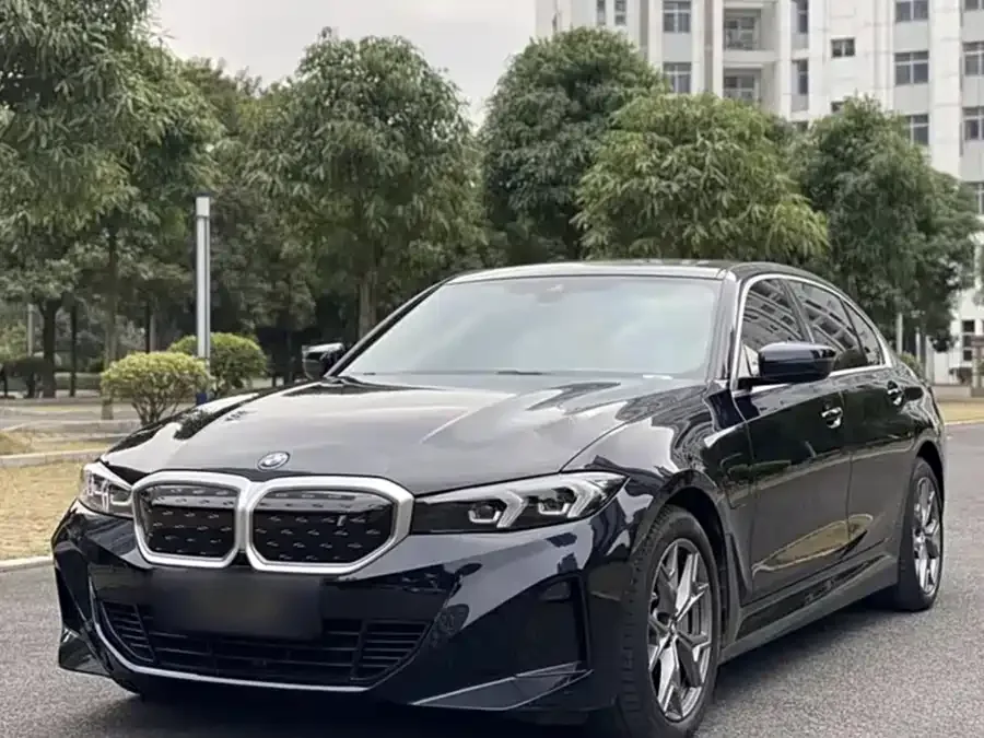 BMW i3 2023