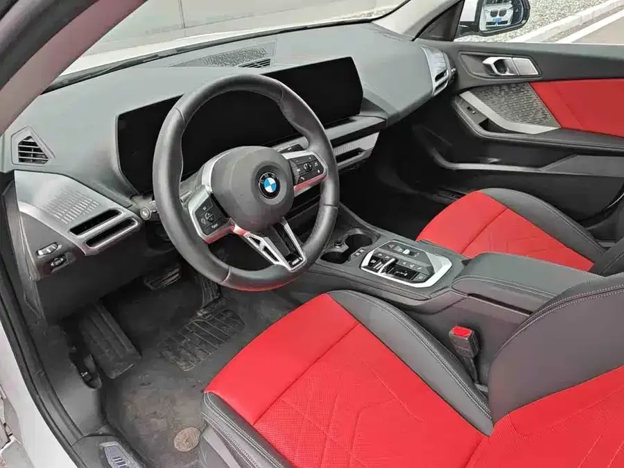 BMW 2 Series BMW 2 Series 2025 225L M Sports Package 2025 — миниатюра 4