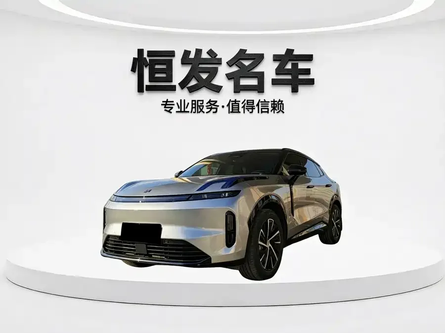Lynk & Co 08 EM-P 2024