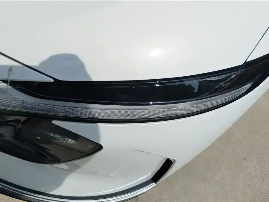 Mazda EZ-6 2025 Extended Range 200 Smart Sport Edition 2025 — миниатюра 2