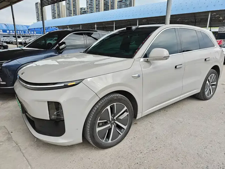 Li Xiang L6 2025