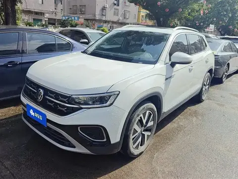 Volkswagen Tayron 2023 buy in Moscow