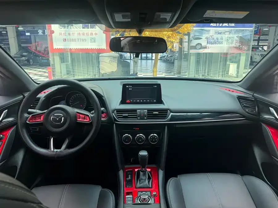 Mazda CX-4 2021 2.0L Automatic 2WD Blue Sky Explorer Edition 2023 — миниатюра 3