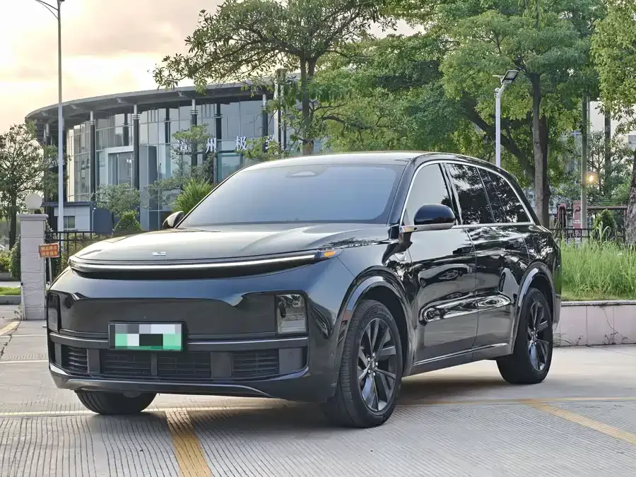 Li Xiang L8 2023
