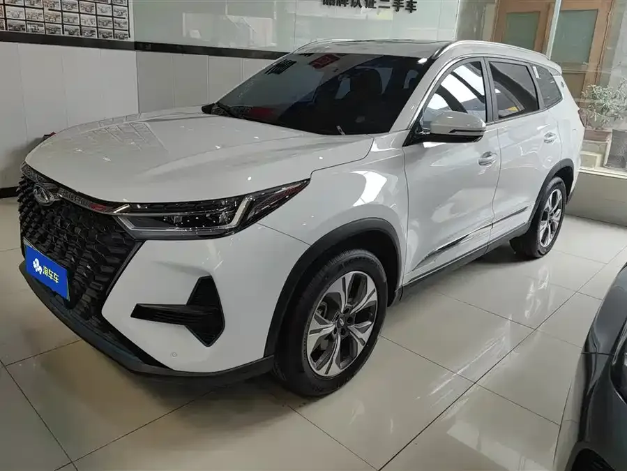 Chery Tiggo 8 PRO New Energy 2025