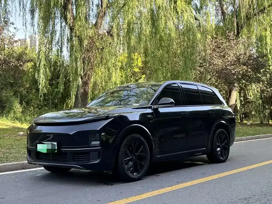 Li Xiang L8 2023