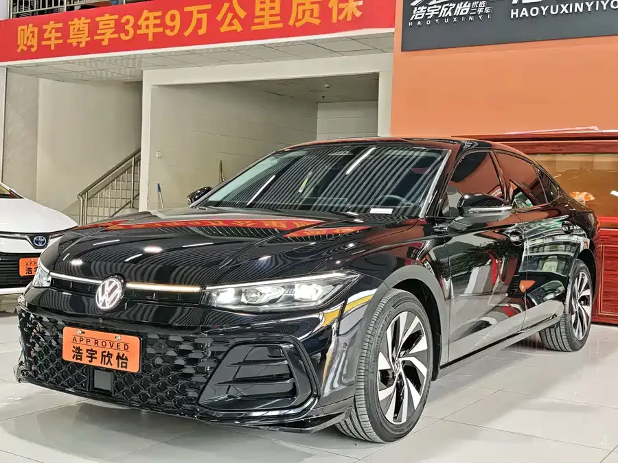 Volkswagen Passat 2025