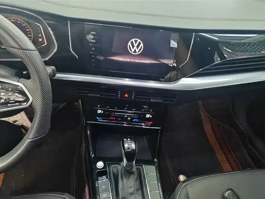Volkswagen Passat Passat 2024 330TSI Star Elite Edition 2024 — миниатюра 4