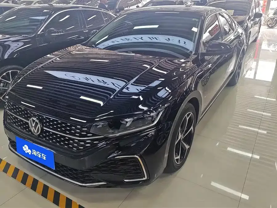 Volkswagen Passat Passat 2024 330TSI Star Elite Edition 2024 — фото 1, купить с доставкой в Москву