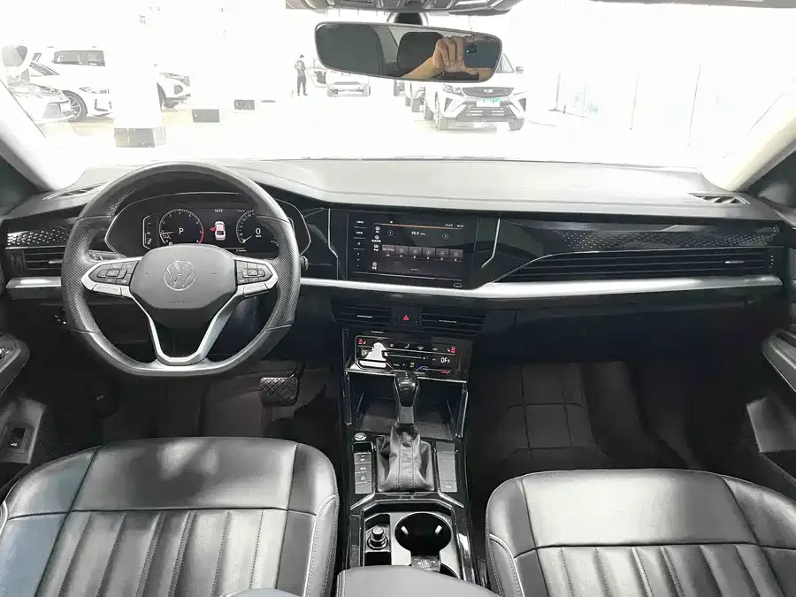 Volkswagen Passat Passat 2022 280TSI Elite Edition 2023 — миниатюра 3