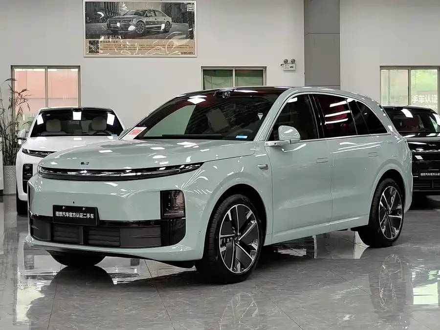Li Xiang L6 2025
