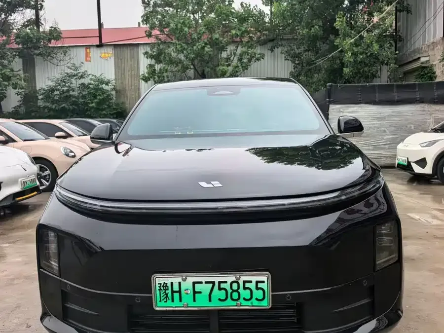 Li Xiang L6 2025