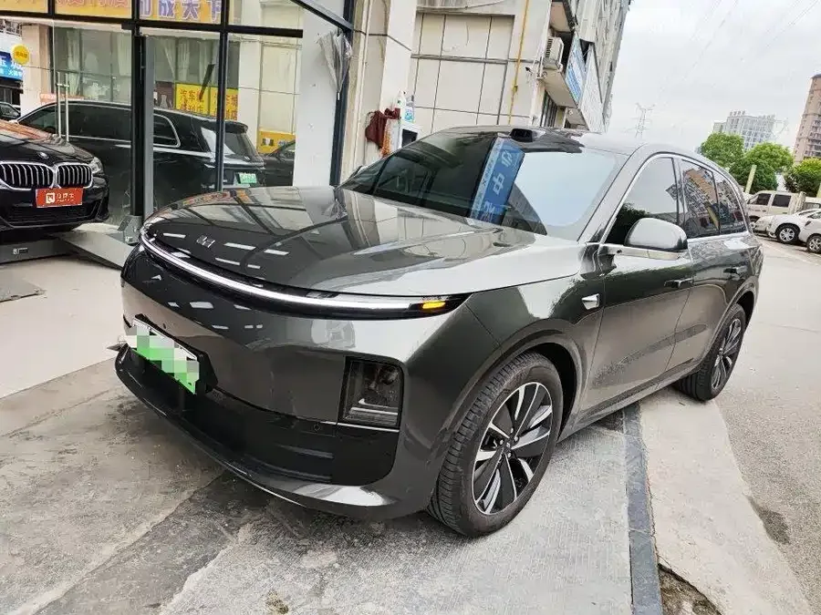 Li Xiang L6 2025