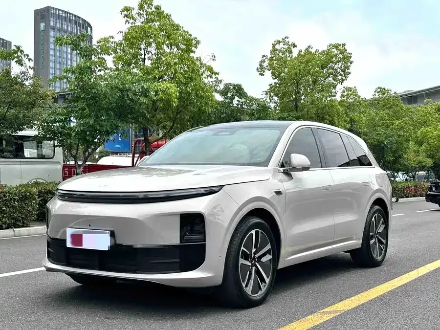 Li Xiang L6 2025
