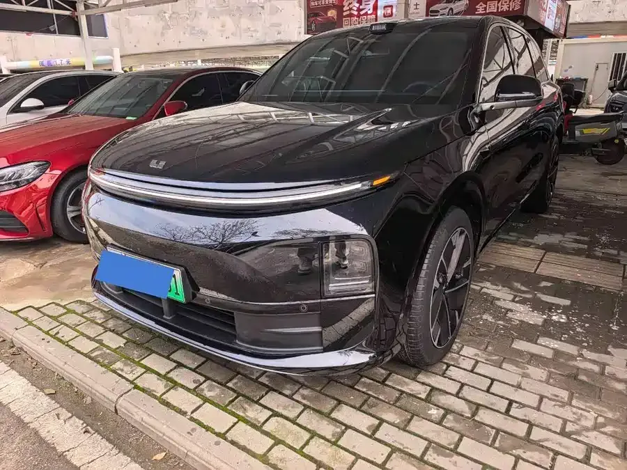 Li Xiang L6 2025
