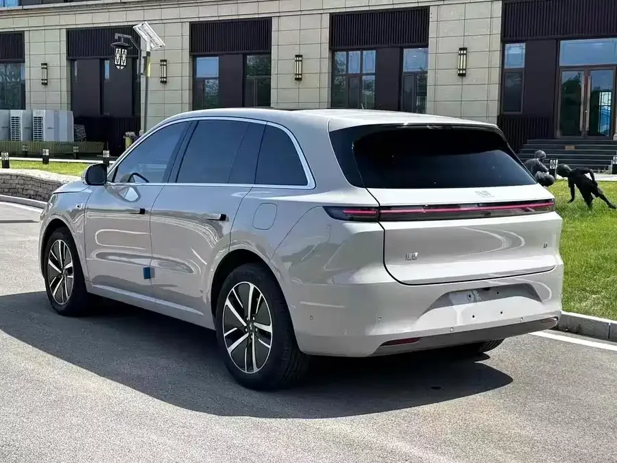 Li Xiang L6 Ideal L6 2024 Pro 2024 — миниатюра 5