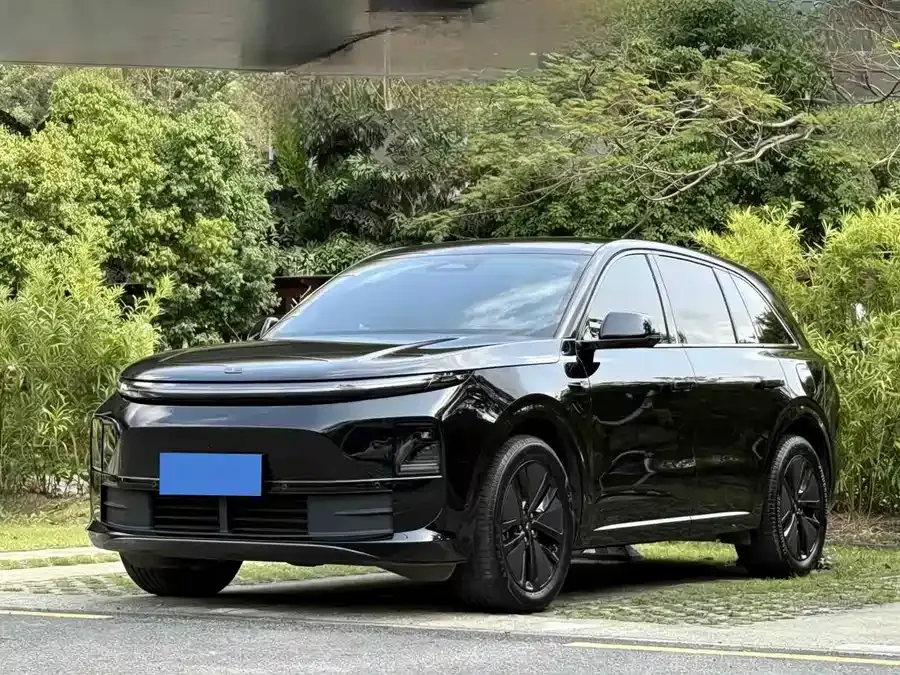 Li Xiang L6 2025
