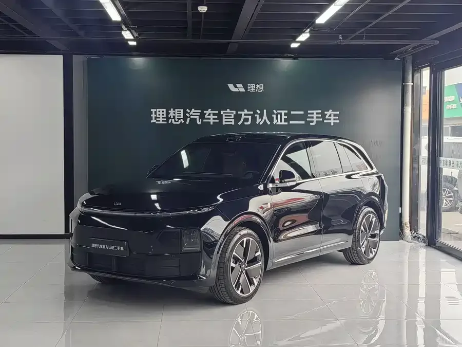 Li Xiang L6 2025