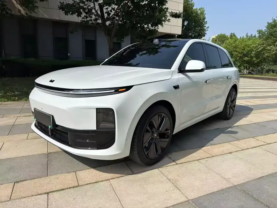 Li Xiang L6 2025