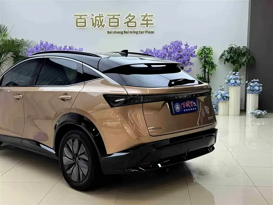 Nissan Ariya ARIYA 2022 two-wheel drive long-range top version 2023 — миниатюра 3